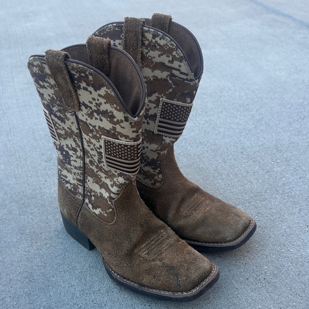 Ariat Kids Brown Camo Western Boots 13 US